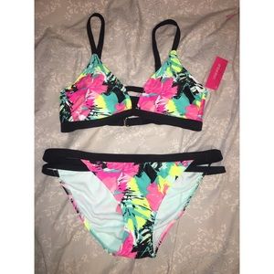 SOLD: NWT Floral Bikini